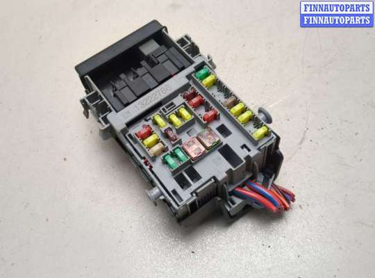 купить Блок предохранителей на Opel Astra J 2010-2017