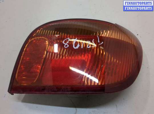 купить Фонарь (задний) на Toyota Yaris 1999-2006
