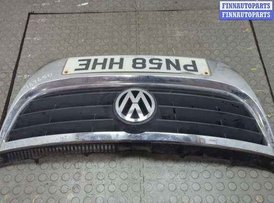 купить Решетка радиатора на Volkswagen Touran 2006-2010