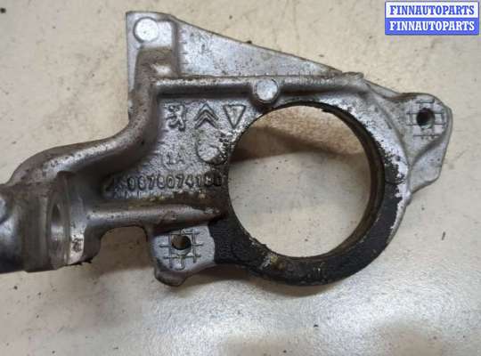 купить Кронштейн полуоси на Citroen C4 Picasso 2013-2018