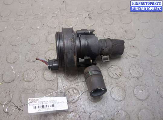 купить Насос водяной (помпа) на Mercedes E W212 2009-2016