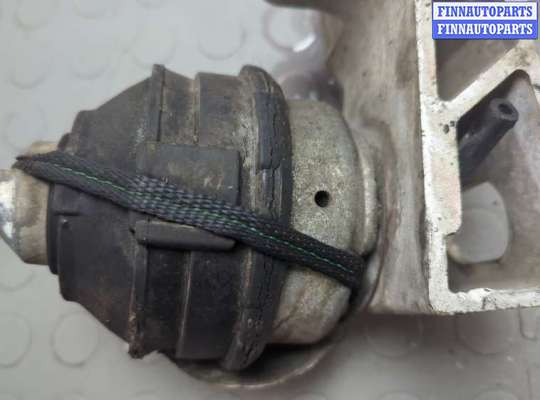 купить Подушка крепления двигателя на Volvo XC90 2002-2014