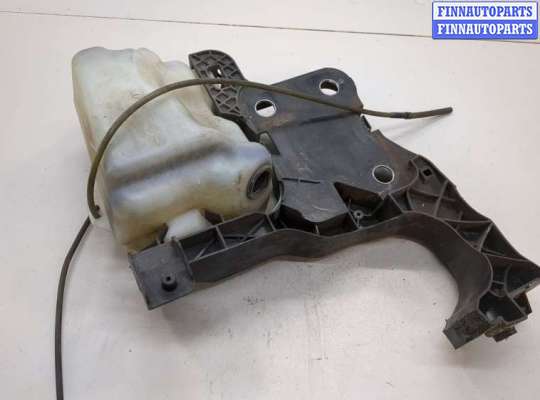 купить Бачок омывателя на Renault Megane 2 2002-2009