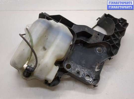 Купить Бачок омывателя на Renault Megane 2 2002-2009 Бачок омывателя RN1594964 на Renault Megane 2 2002-2009