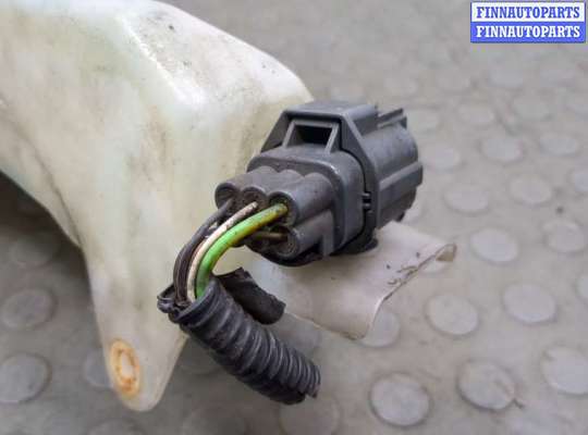 Бачок омывателя на Ford Focus II