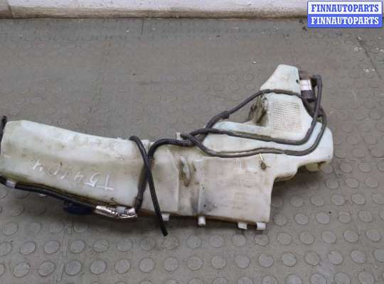 Бачок омывателя на Ford Focus II