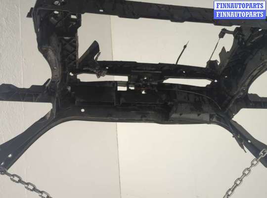 купить Рамка передняя (телевизор) на Volkswagen Golf 5 2003-2009