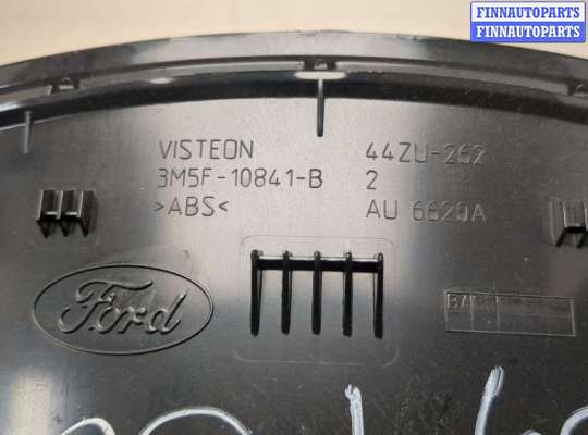 Щиток приборов на Ford Focus II