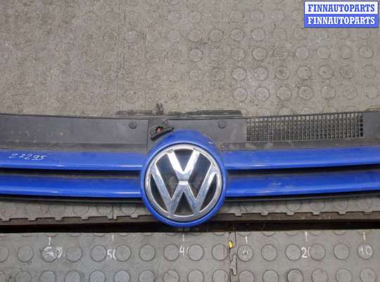 купить Решетка радиатора на Volkswagen Golf 4 1997-2005