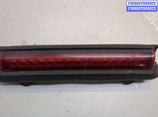 Фонарь дополнительный (стоп-сигнал) CD70945 на Chevrolet Tahoe 1999-2006