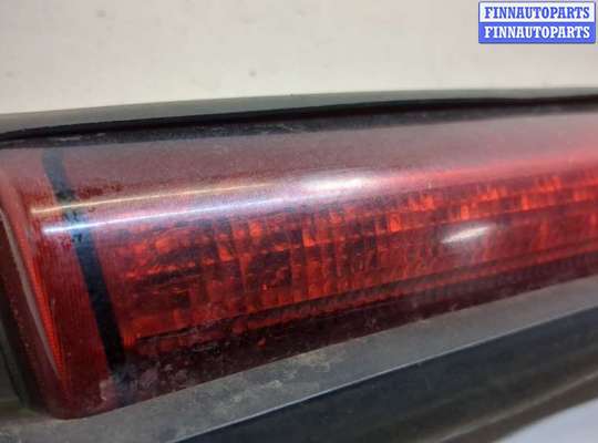 Фонарь (стоп-сигнал) центральный на Cadillac Escalade II (GMT 800)