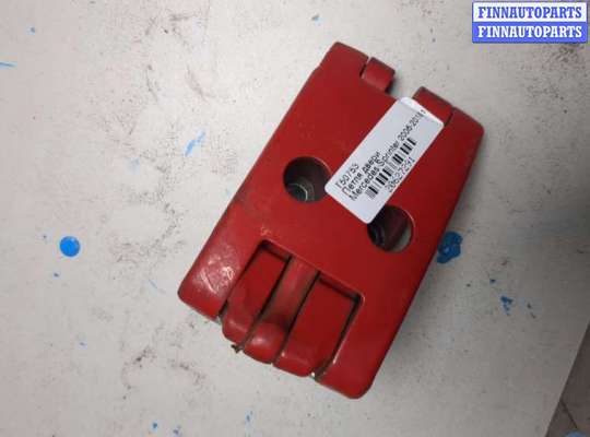 Петля двери MB1581245 на Mercedes Sprinter 2006-2018