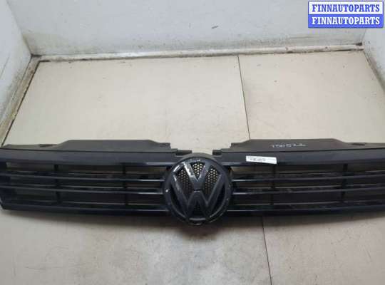 купить Решетка радиатора на Volkswagen Jetta 6 2010-2018