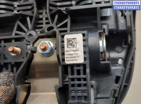 купить Подушка безопасности водителя на Renault Laguna 3 2007-2025