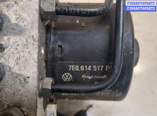 купить Блок АБС, насос (ABS, ESP, ASR) на Volkswagen Transporter 5 2003-2015