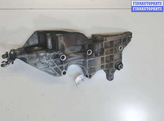 купить Кронштейн компрессора кондиционера на Volkswagen Passat 7 2010-2015 Европа