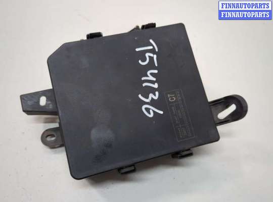 Блок предохранителей NS908338 на Nissan Juke 2010-2019
