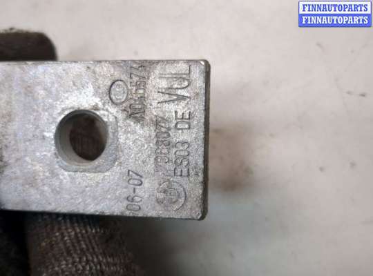 купить Петля двери на BMW X5 E70 2006-2013