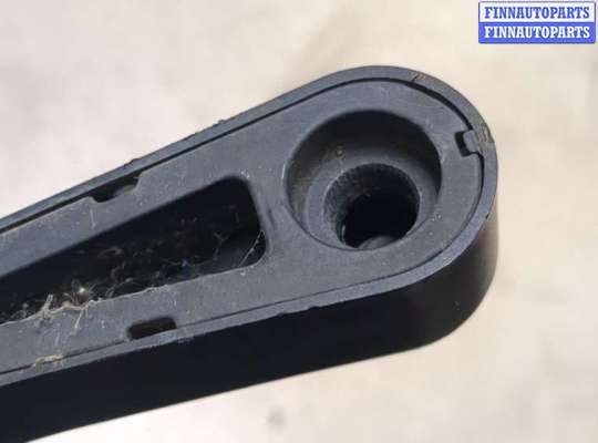 купить Щеткодержатель на Hyundai Getz 2002-2011