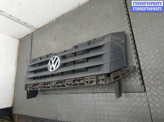 купить Решетка радиатора на Volkswagen Crafter 2006-2016