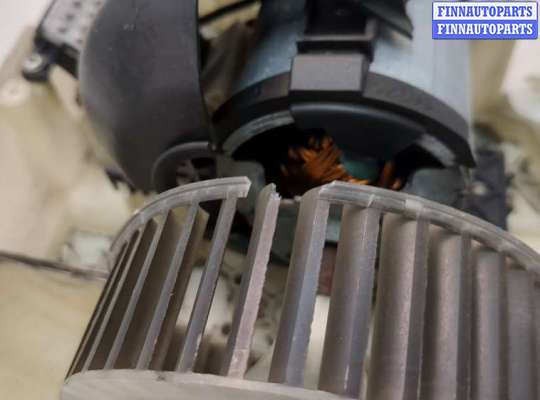 купить Двигатель отопителя (моторчик печки) на Mercedes S W221 2005-2013