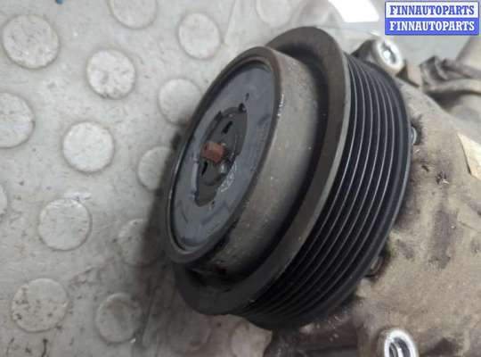 Компрессор кондиционера на Mercedes-Benz C (W203)