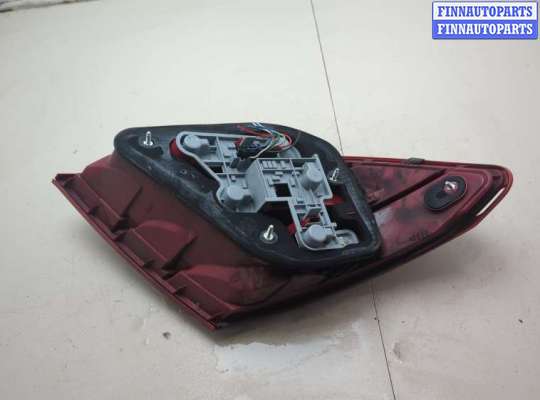 купить Фонарь (задний) на Mercedes C W204 2006-2015