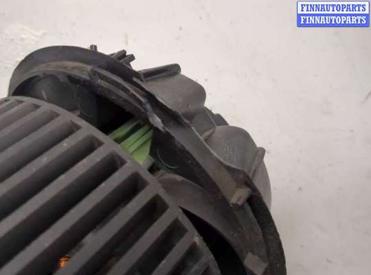 купить Двигатель отопителя (моторчик печки) на Dacia Sandero 2008-2012