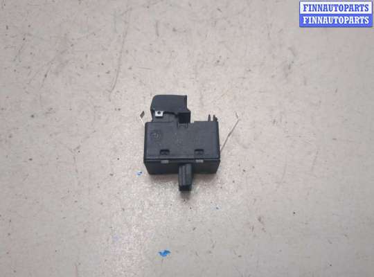 купить Кнопка стеклоподъемника (блок кнопок) на BMW X5 E53 2000-2006