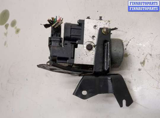 купить Блок АБС, насос (ABS, ESP, ASR) на Toyota Yaris 1999-2006