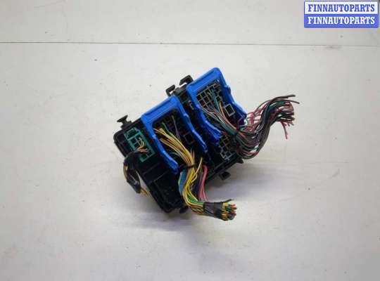 купить Блок предохранителей на Cadillac Escalade 3 2006-2014