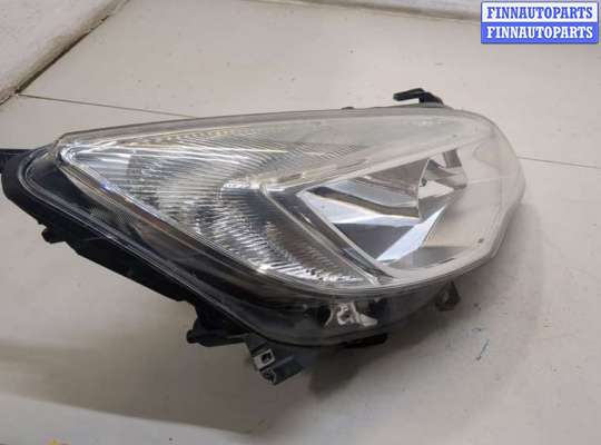 Фара передняя на Opel Astra J