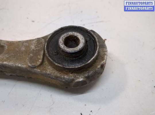 Рычаг подвески на Chrysler Pacifica