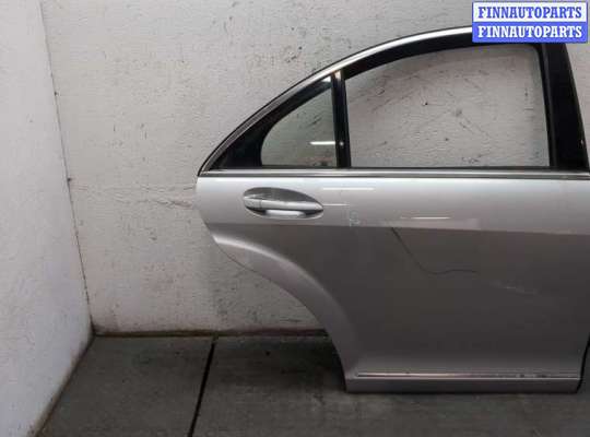 Дверь боковая (легковая) MB1561231 на Mercedes S W221 2005-2013
