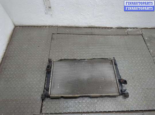 Радиатор охлаждения двигателя FO2089018 на Ford Focus 2 2005-2008