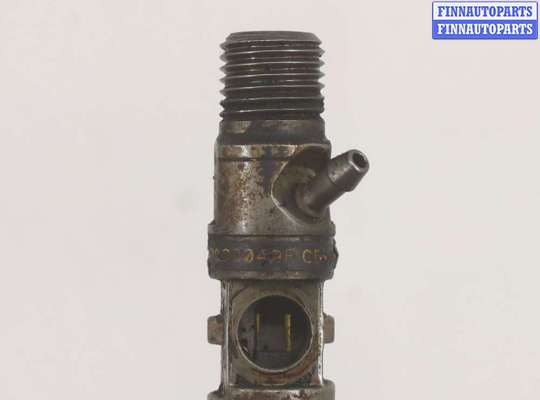 Форсунка топливная на Renault Clio III