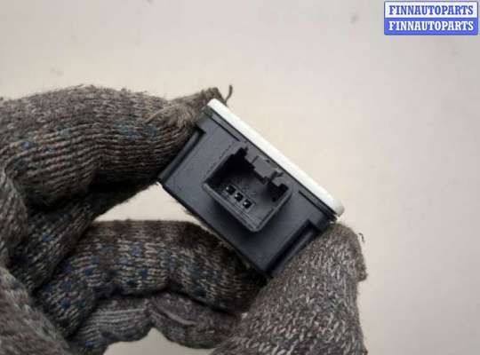 купить Блок управления центральным замком на Volvo XC60 2008-2017