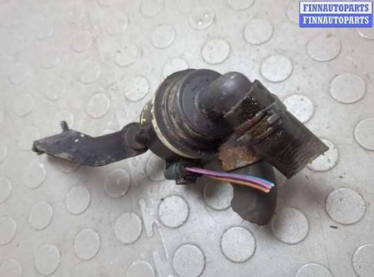 купить Насос водяной (помпа) на Volkswagen Passat CC 2008-2012