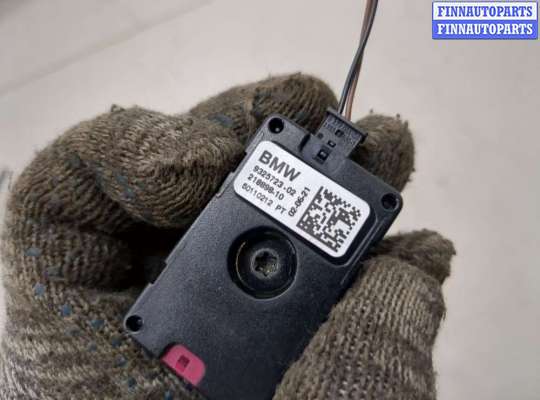 купить Усилитель антенны на BMW 5 G30, G31 2017-2023