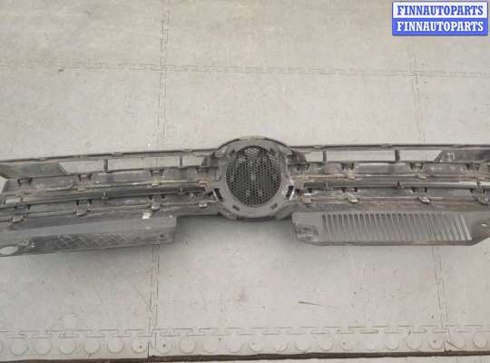 купить Решетка радиатора на Volkswagen Golf 6 2009-2012
