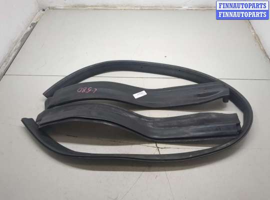 купить Уплотнитель на Mercedes GLK X204 2008-2015