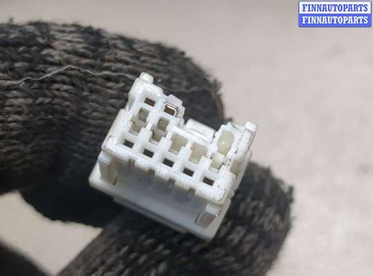 купить Зеркало боковое на Nissan Note E11 2005-2013