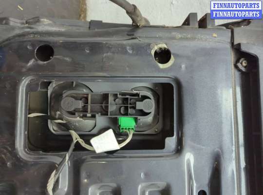 купить Фонарь крышки багажника на Land Rover Range Rover 2 1994-2002