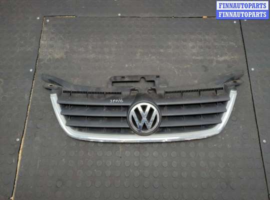 купить Решетка радиатора на Volkswagen Touran 2003-2006