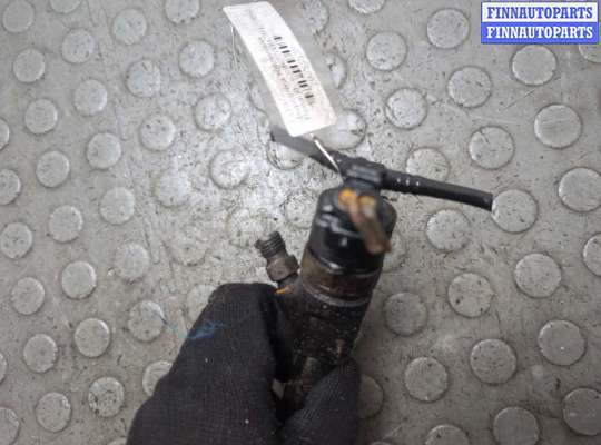 Форсунка топливная на Renault Scenic III