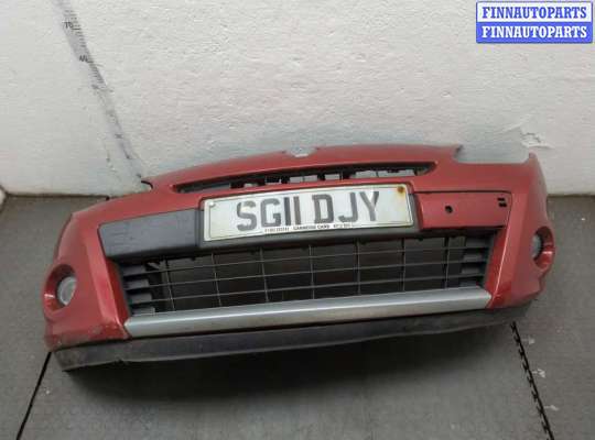 Решетка радиатора RN1557167 на Renault Clio 2009-2012