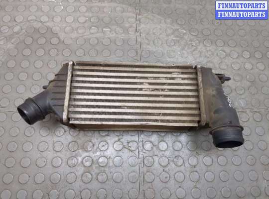 Радиатор интеркулера FT557998 на Citroen Jumpy (Dispatch) 2007-2016