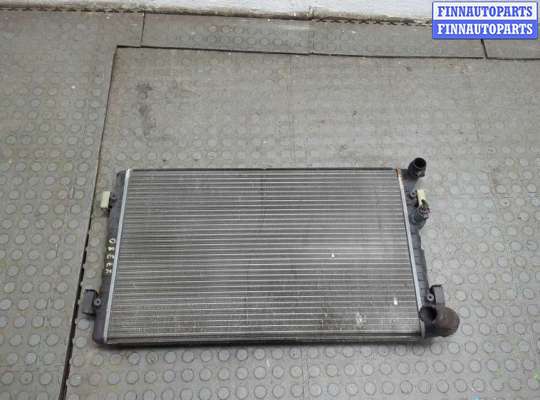 Радиатор охлаждения двигателя VG2681845 на Volkswagen Bora 1998-2005