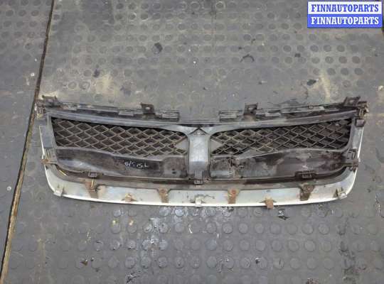 купить Решетка радиатора на Suzuki Grand Vitara 2005-2016