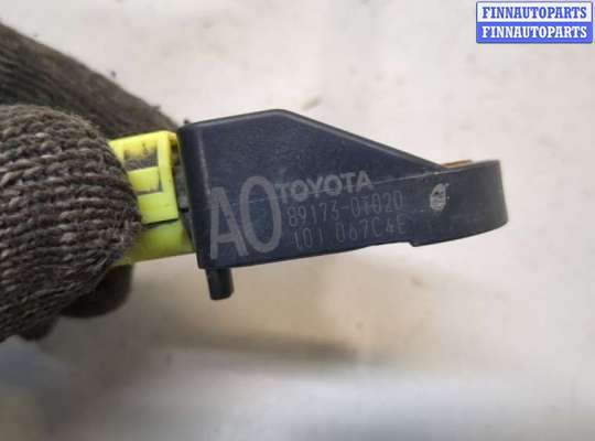 купить Датчик удара на Toyota Venza 2008-2017